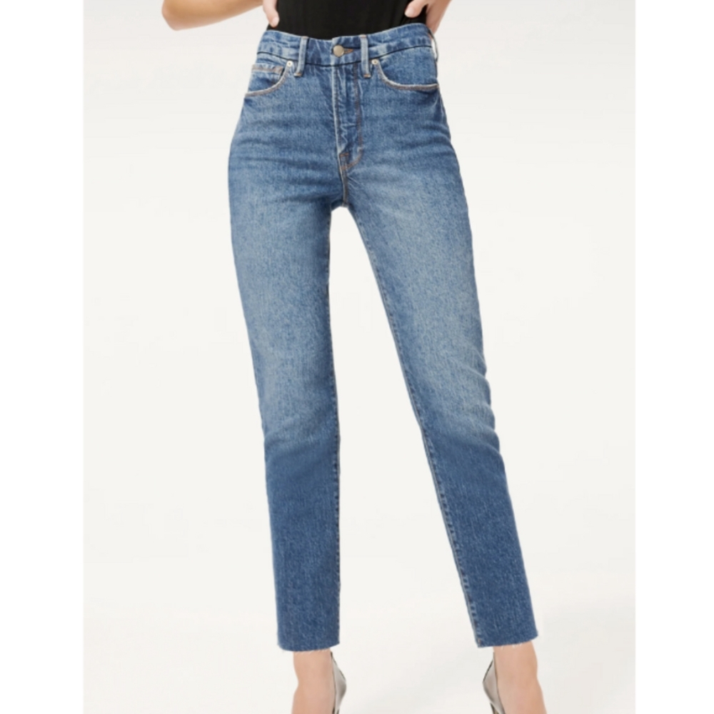NWT good american good classic high rise slim straight jeans with raw hem
